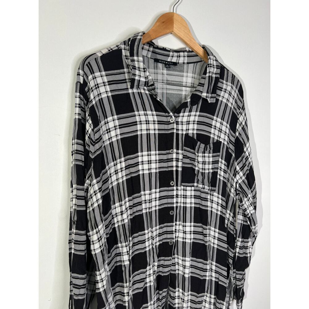 MISS LILI Black & White Plaid Flannel Button-Down Shirt Dress - Size 3XL - Picture 5 of 6